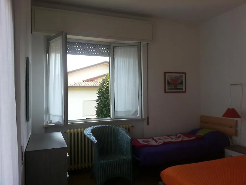 A Casa Di Ely Apartment Lido di Camaiore Italy
