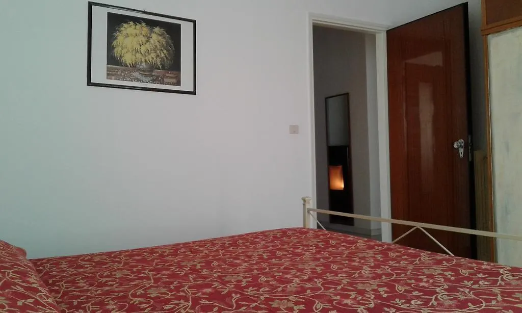 A Casa Di Ely Apartment Lido di Camaiore 0*,