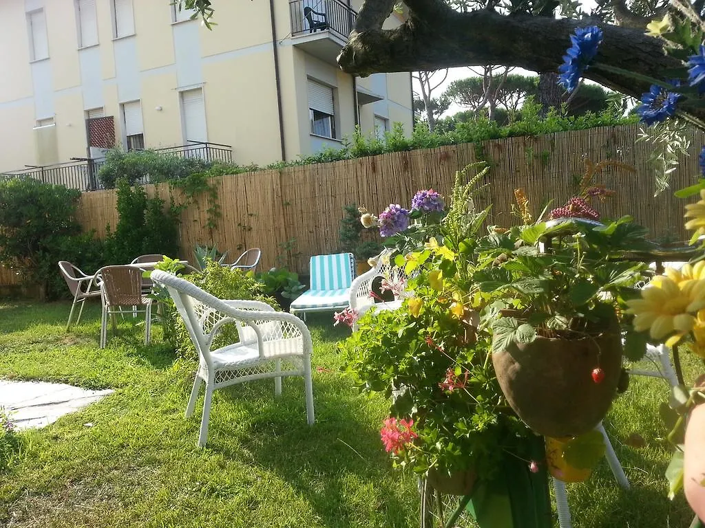 Apartmán A Casa Di Ely Lido di Camaiore